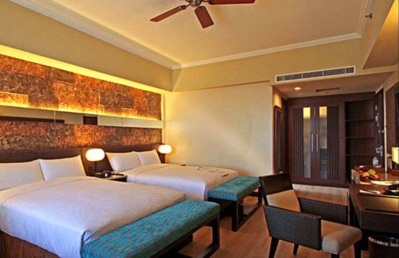 The Bellevue Resort Panglao Exteriör bild Deluxe Room