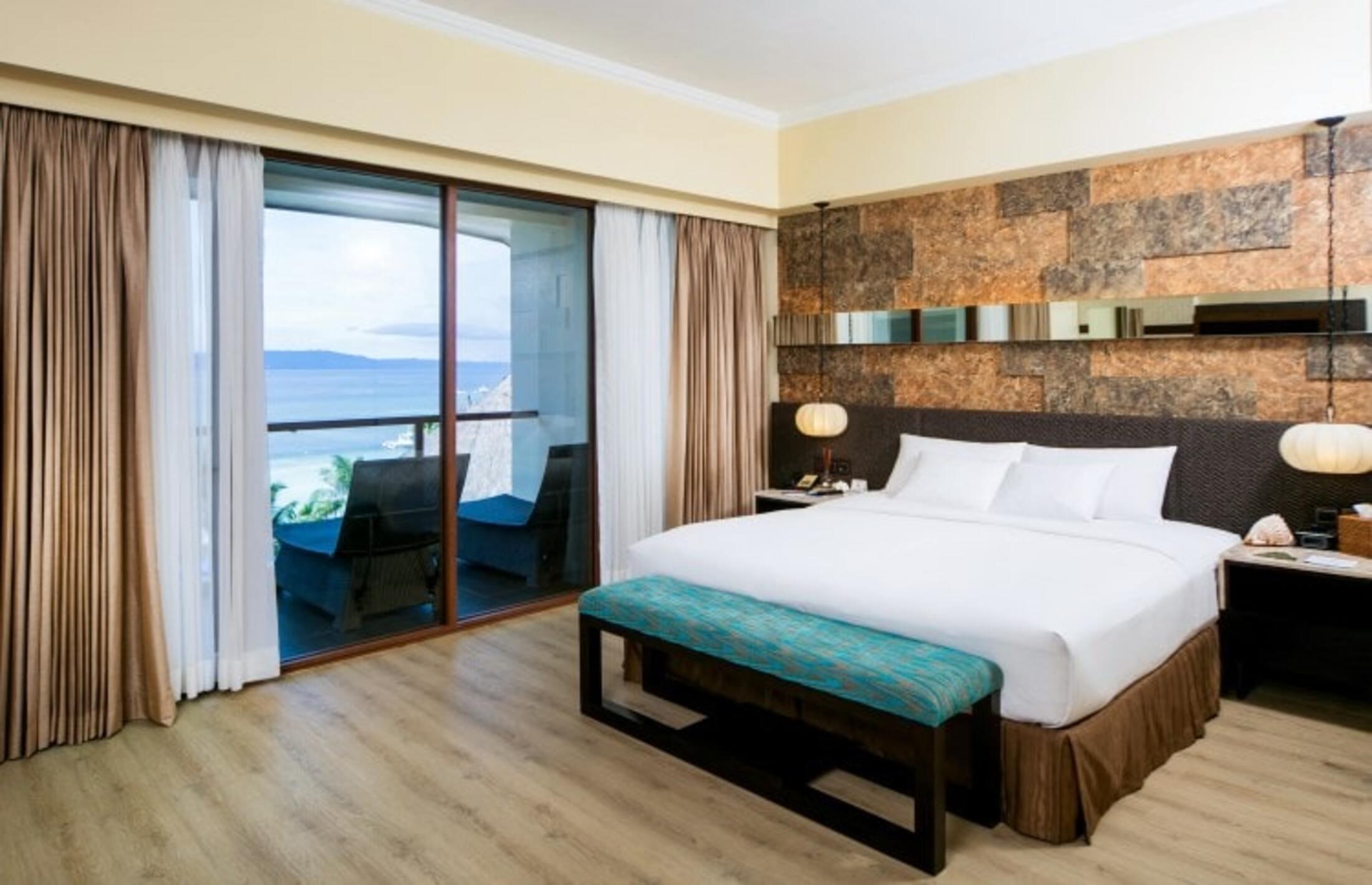 The Bellevue Resort Panglao Exteriör bild Deluxe Ocean View