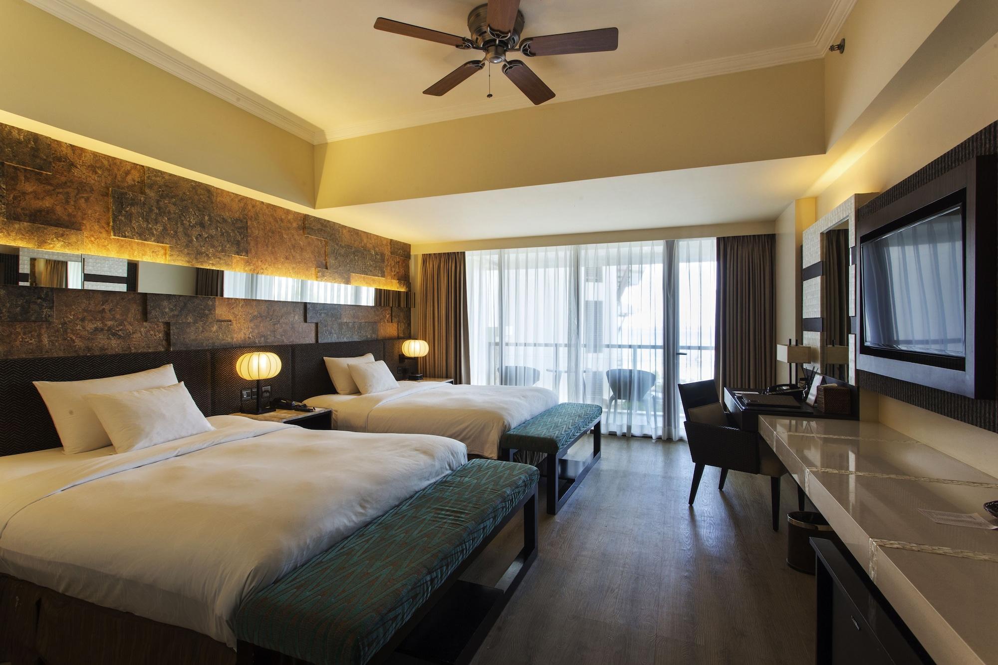The Bellevue Resort Panglao Exteriör bild Deluxe Room